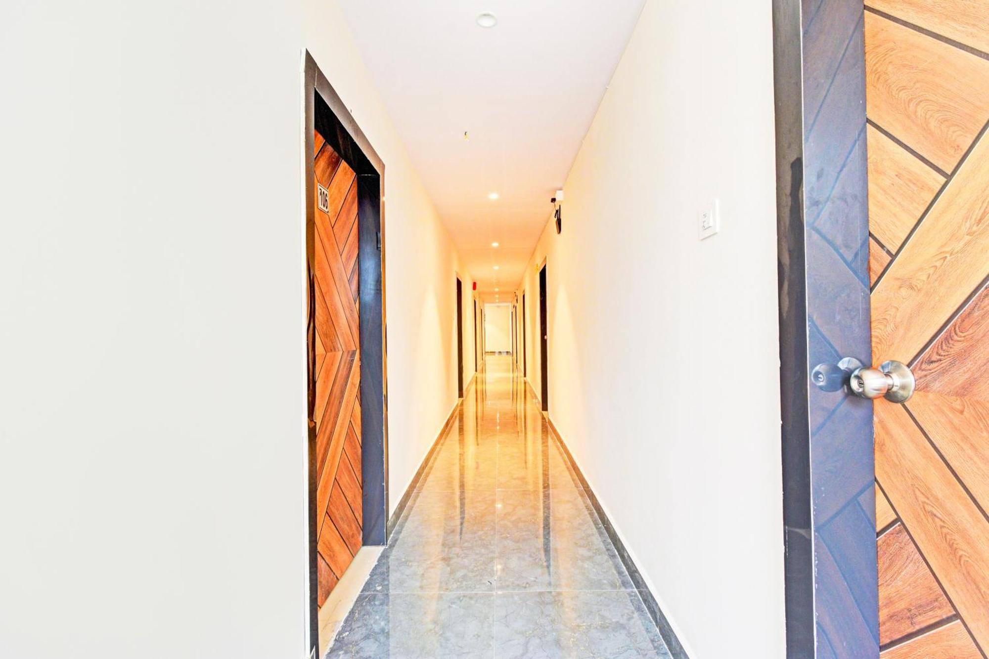 Hotel O Malani Inn ไฮเดอราบัด ภายนอก รูปภาพ