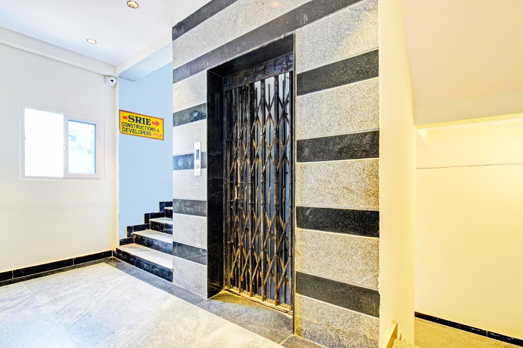 Hotel O Malani Inn ไฮเดอราบัด ภายนอก รูปภาพ